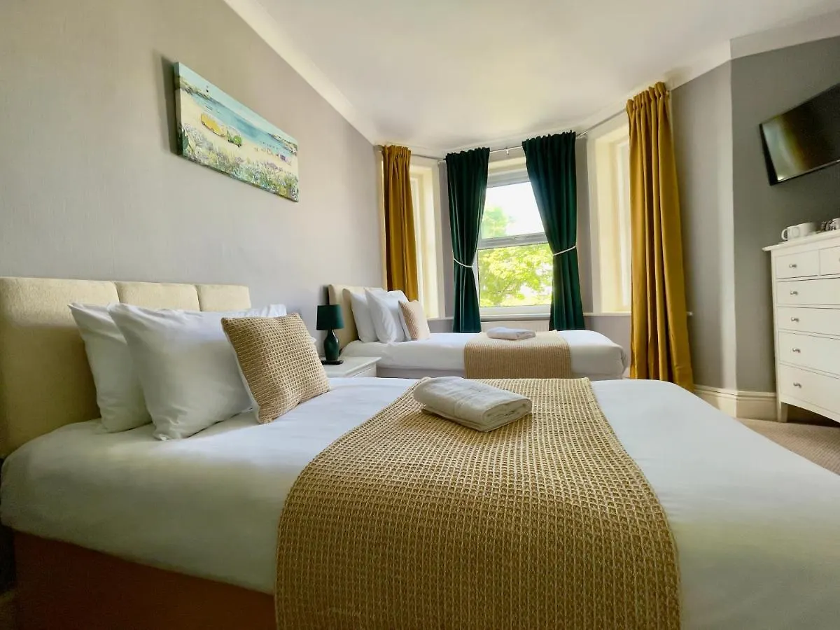 The Hedley Townhouse Hotel Bournemouth 3*,
